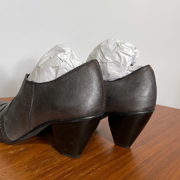 FIDJI Pointy Metalic Pump Booties 36 - Picture 6 of 11